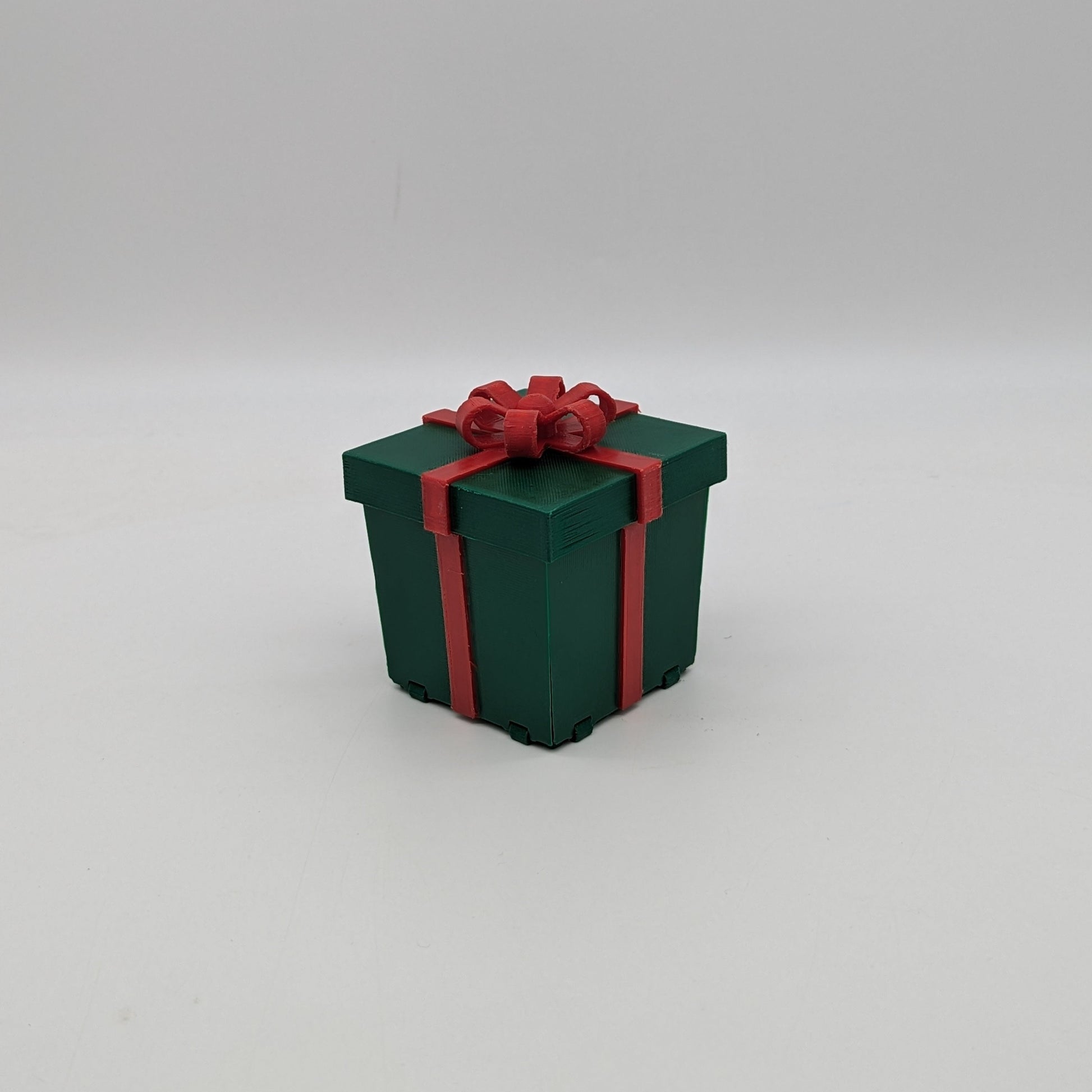 Prank, gift box, pacco regalo, scherzo, regalo scherzoso, compleanno, buon compleanno