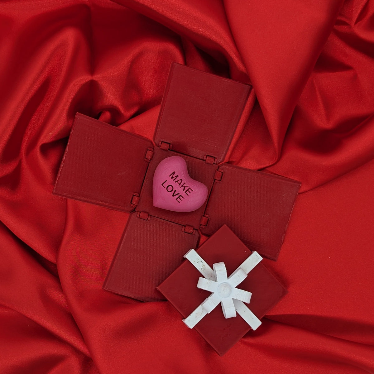 Gift box, gift for lovers, prank, gift, love, Valentine's Day, love box