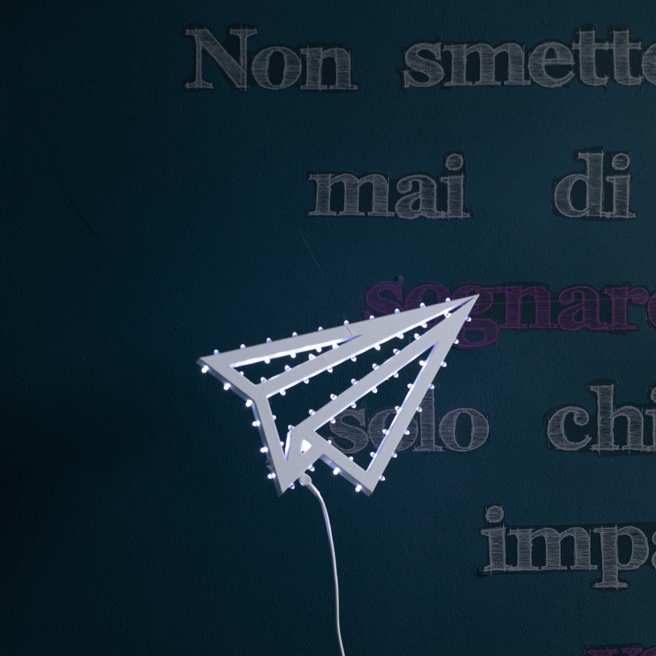 Aeroplano, aeroplanino di carta, paper plane, luminaria d'arredo, luminaria, luminaria eco, ecofriendly, stampa 3d